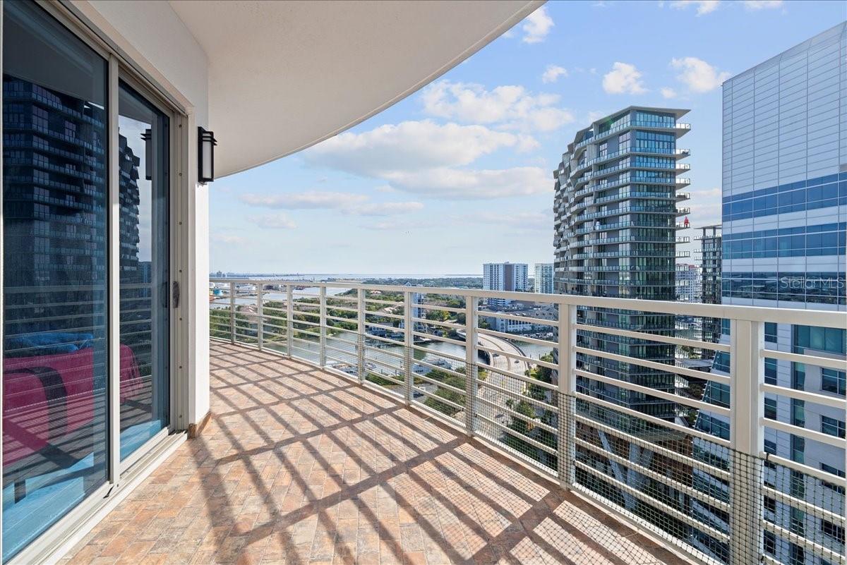 TOWERS OF CHANNELSIDE CONDOMIN - Residential