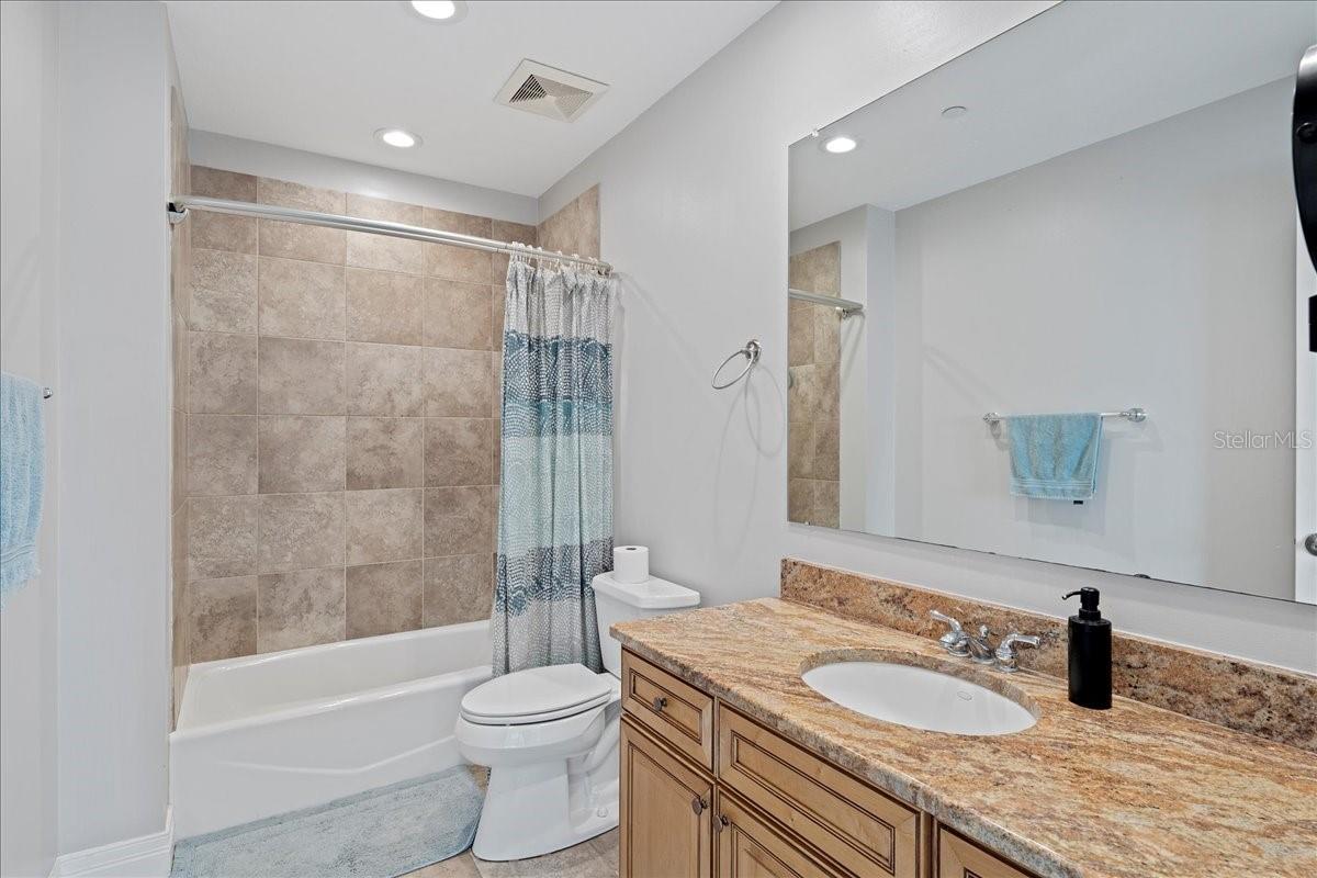 TOWERS OF CHANNELSIDE CONDOMIN - Residential