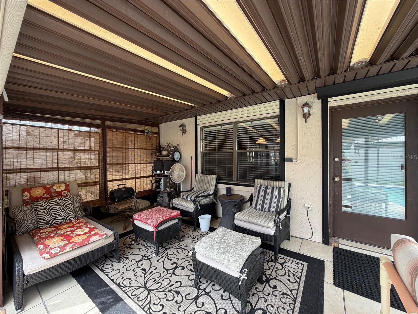 PINE LAKE - Residential