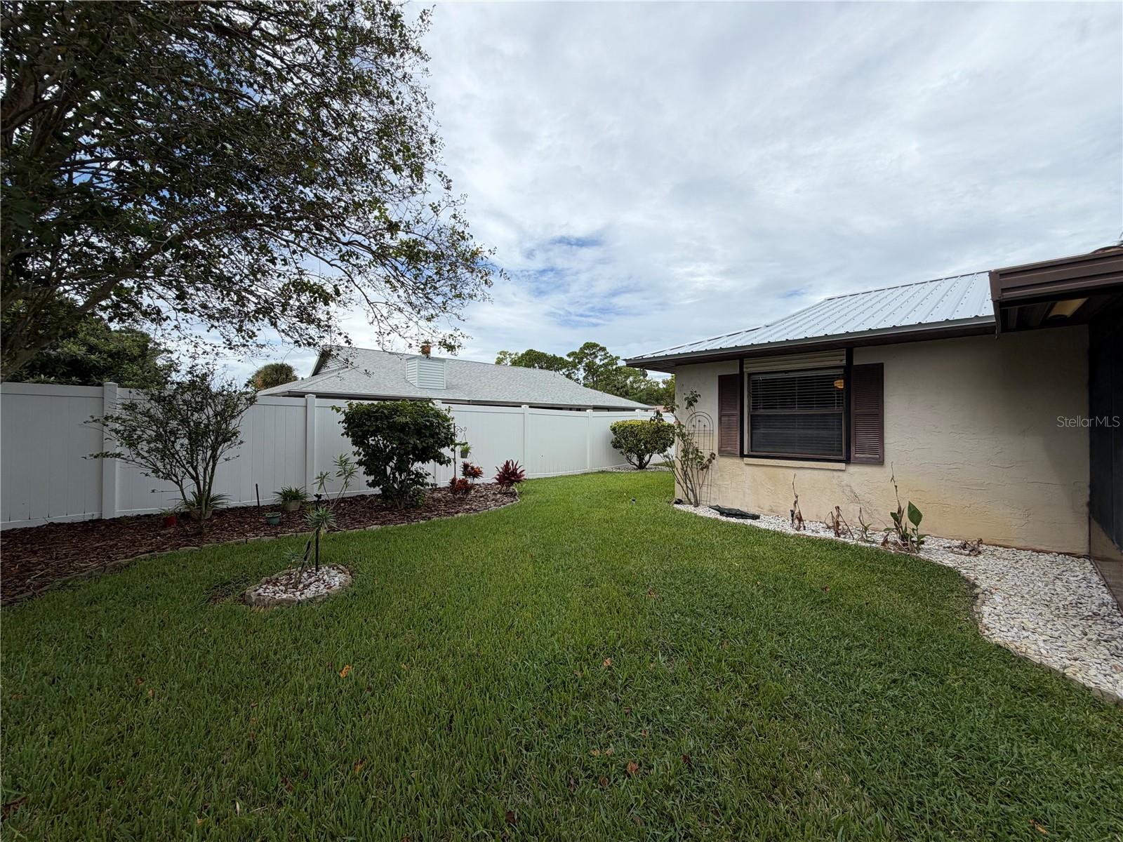 PINE LAKE - Residential