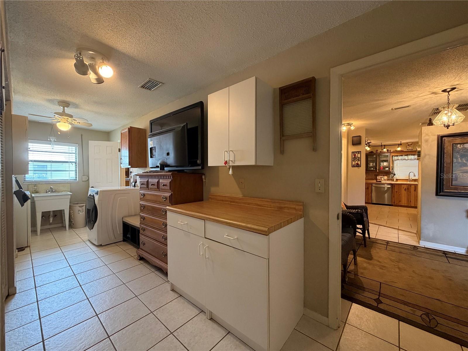 PINE LAKE - Residential