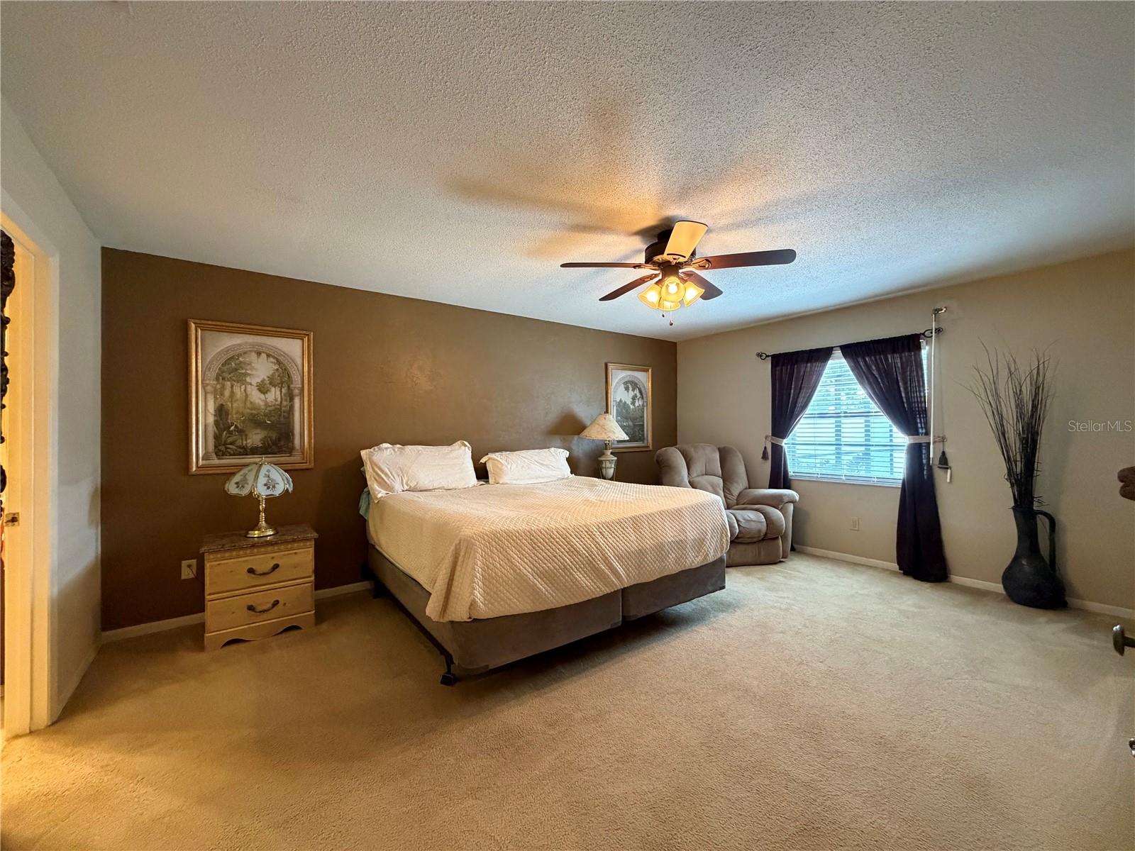 PINE LAKE - Residential