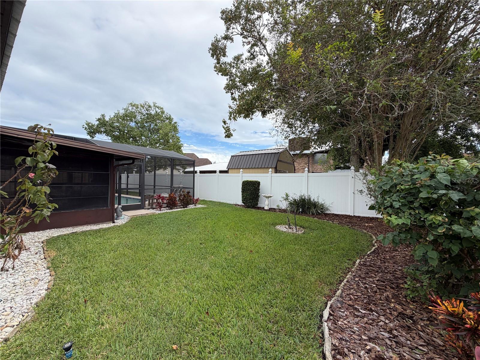 PINE LAKE - Residential