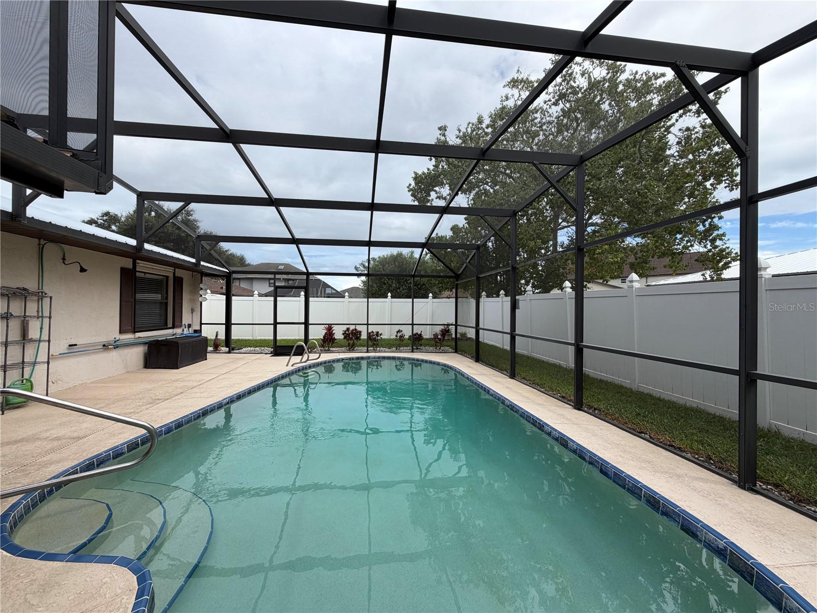 PINE LAKE - Residential