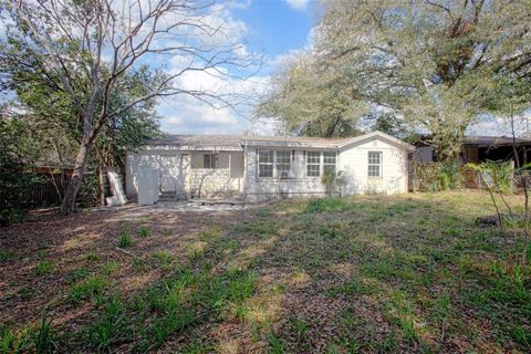 A home in DEBARY