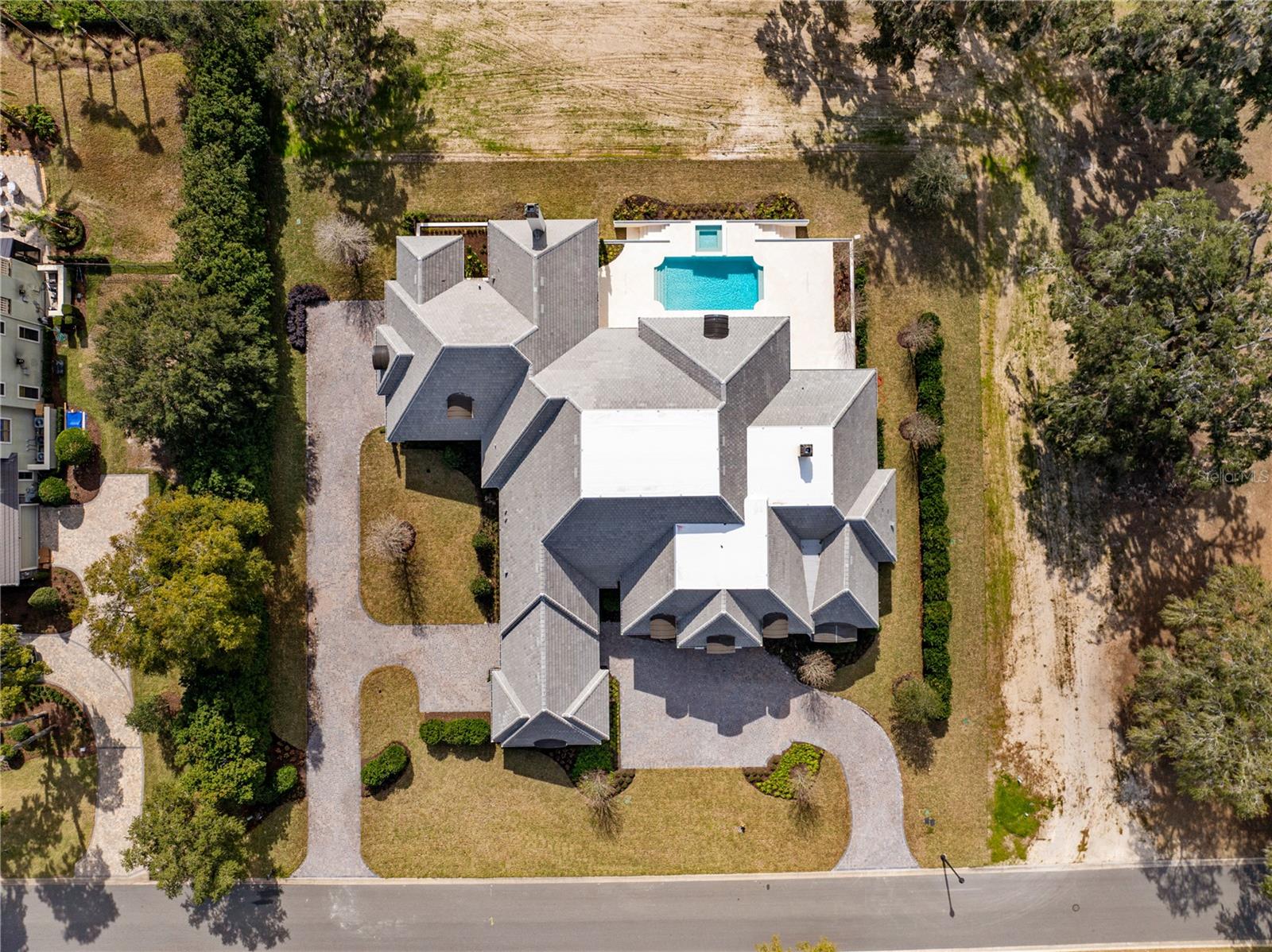 GOLDEN OCAL UN #1 - Residential