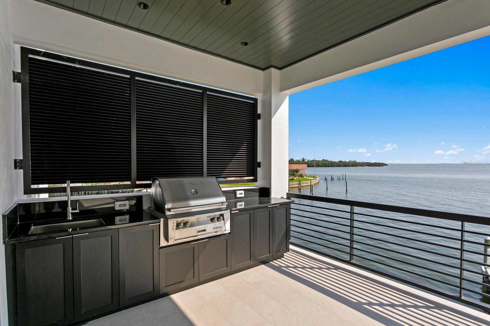 VENETIAN ISLES - Residential