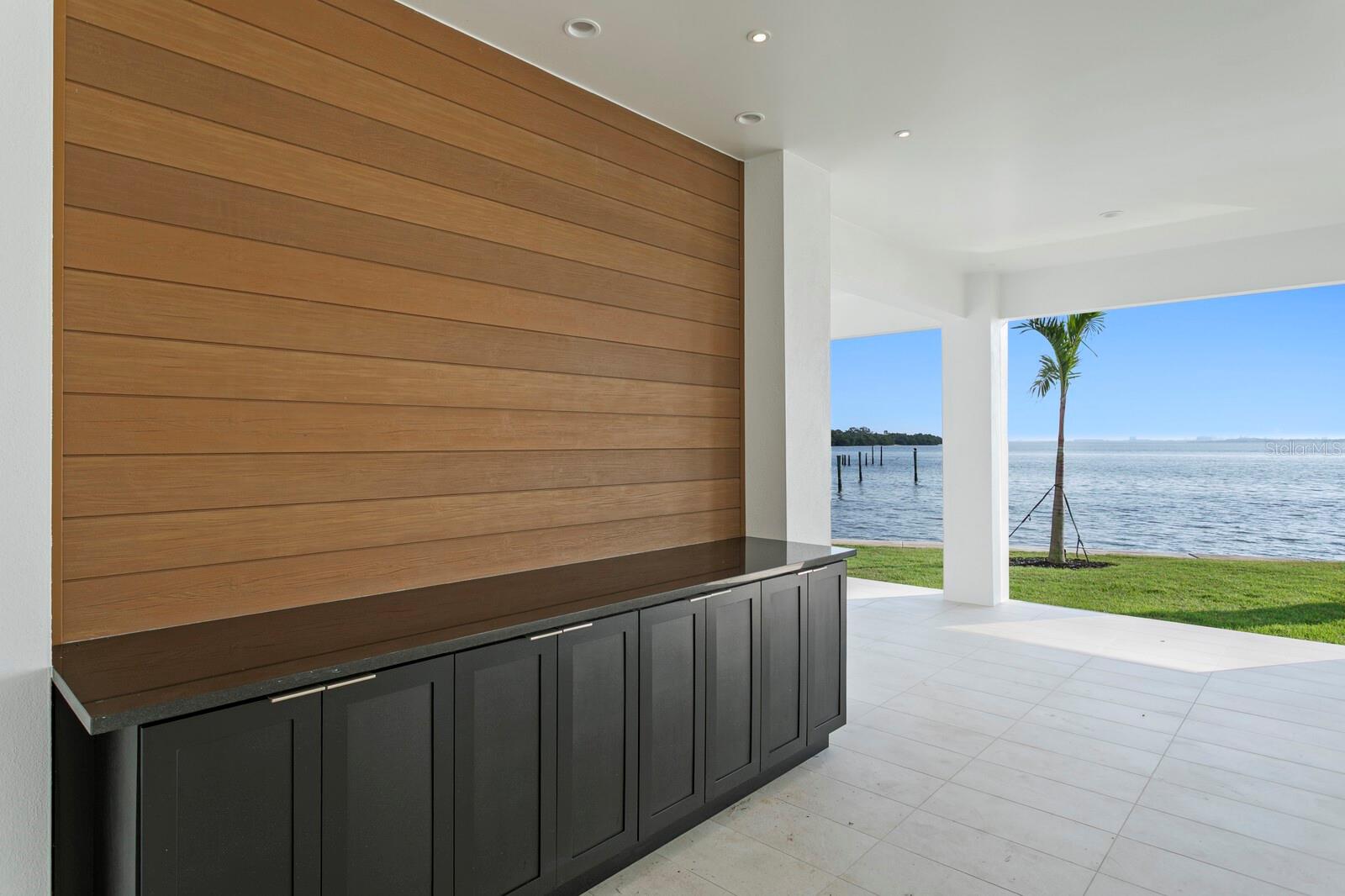 VENETIAN ISLES - Residential