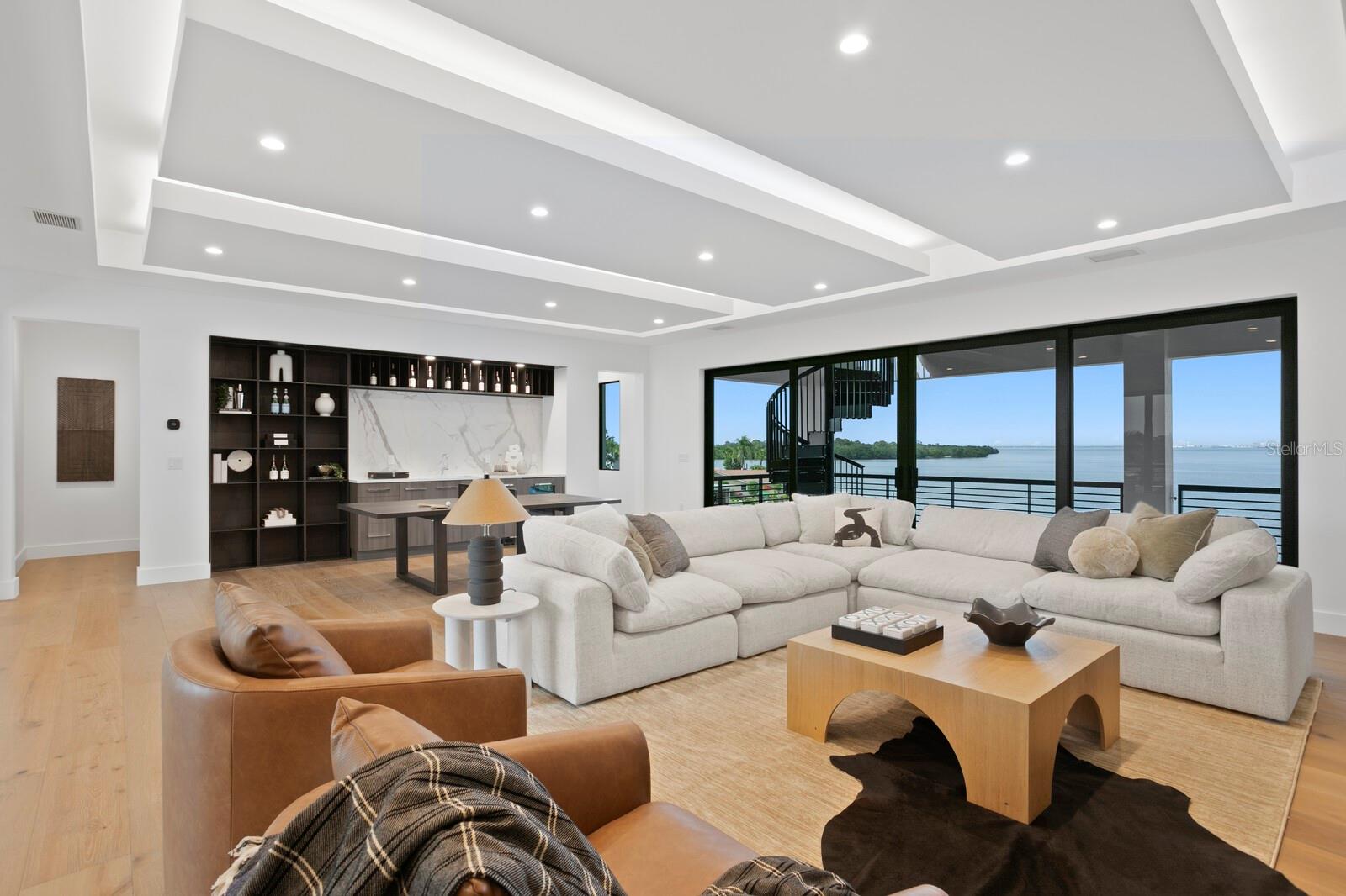 VENETIAN ISLES - Residential