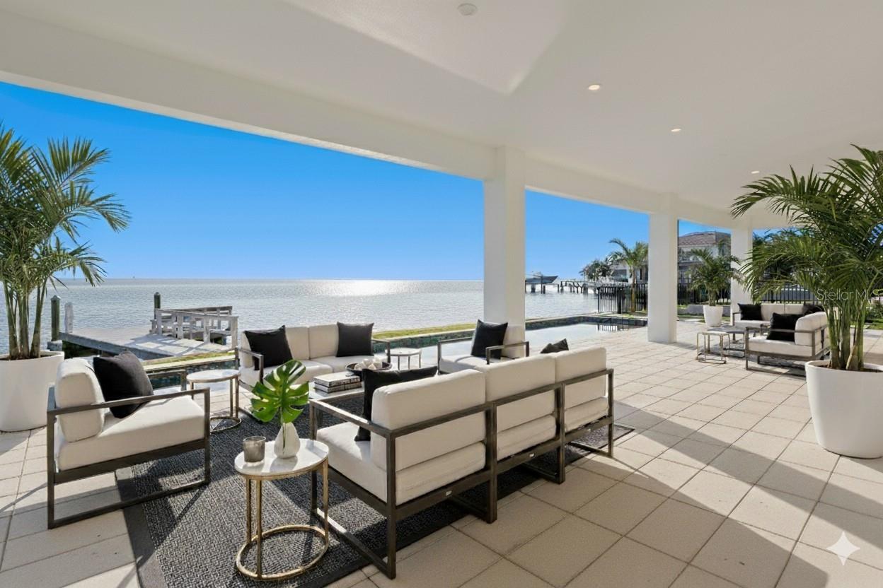 VENETIAN ISLES - Residential