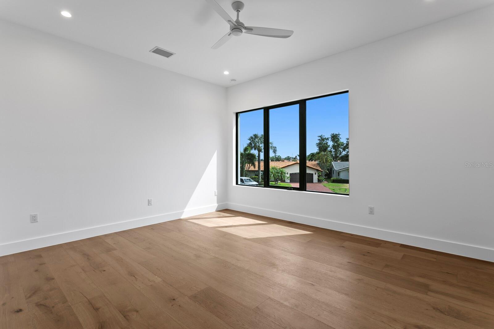 VENETIAN ISLES - Residential