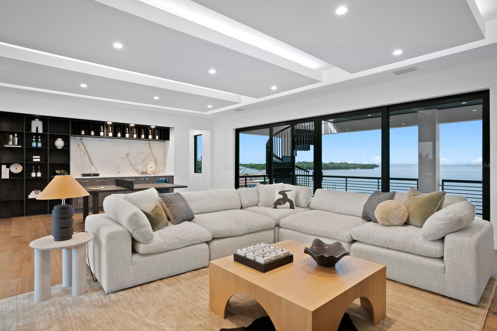 VENETIAN ISLES - Residential