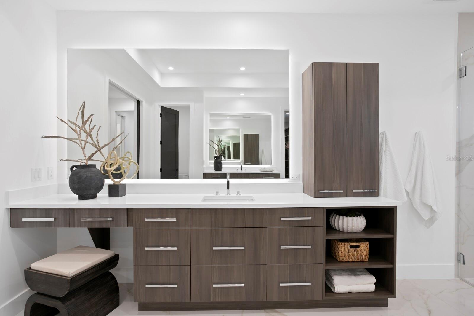 VENETIAN ISLES - Residential