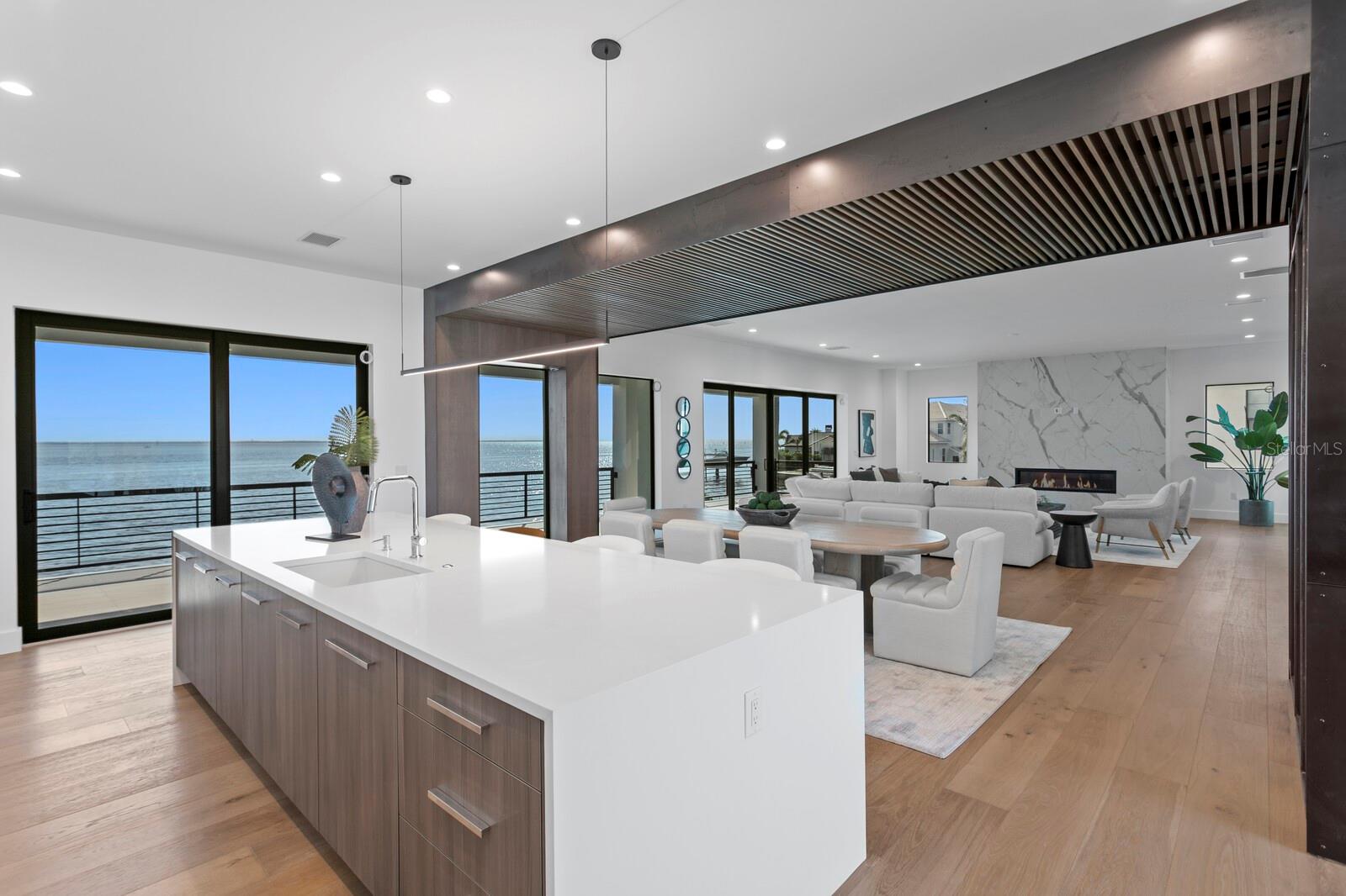 VENETIAN ISLES - Residential