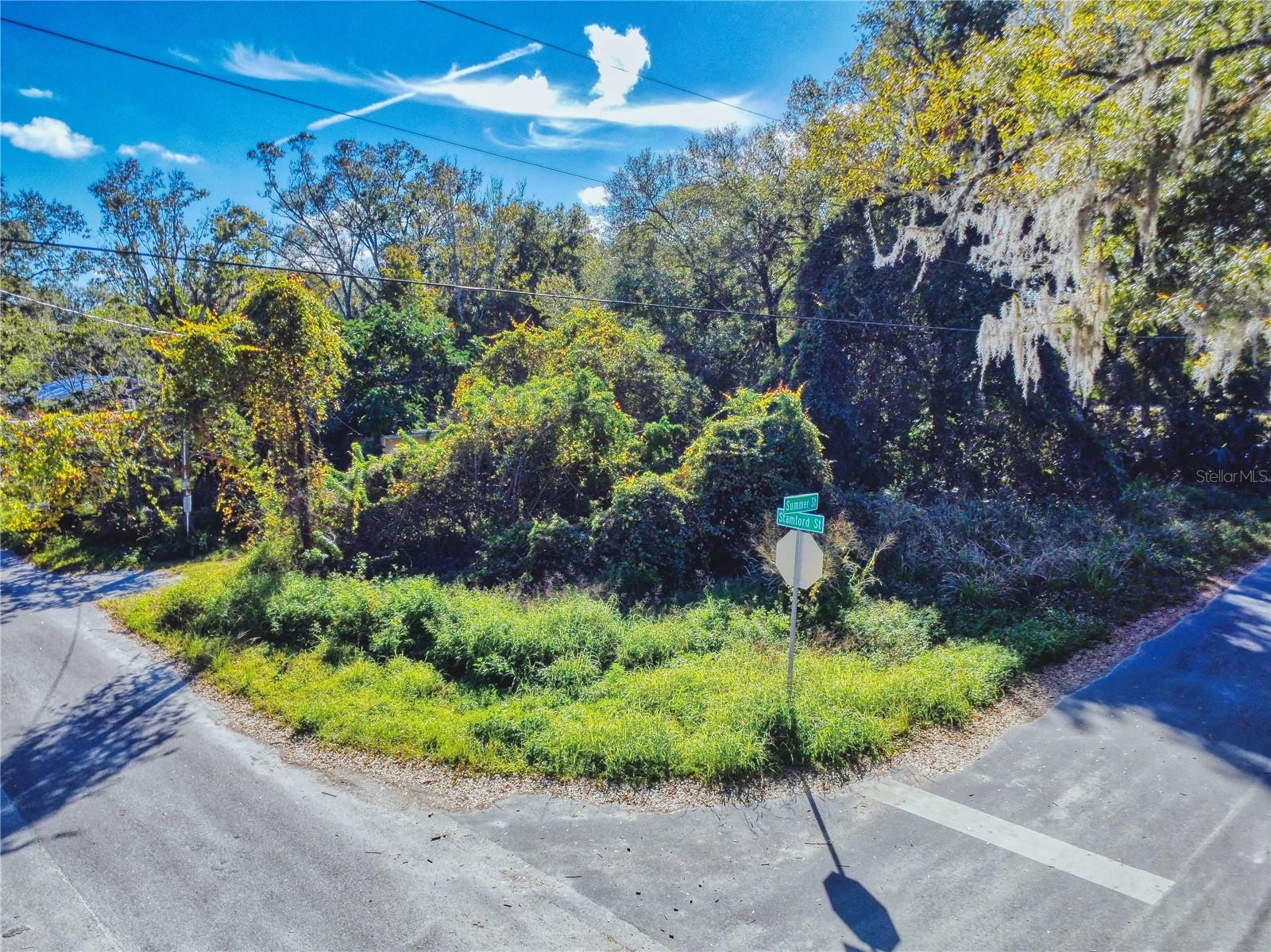 SCOTTSMOOR ANNEX - Land