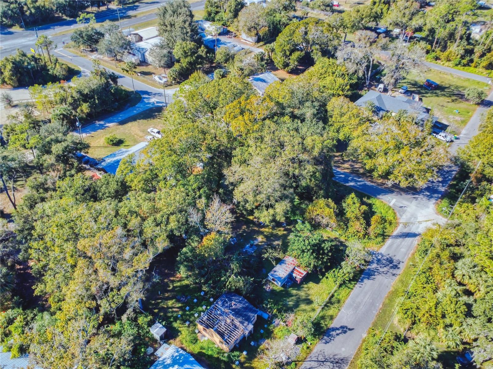 SCOTTSMOOR ANNEX - Land