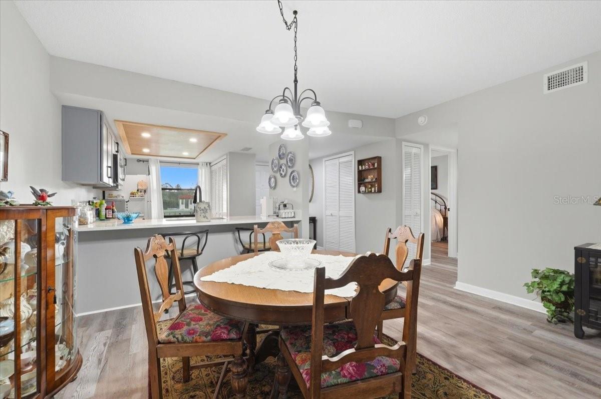 GRANADA LAND CONDO - Residential