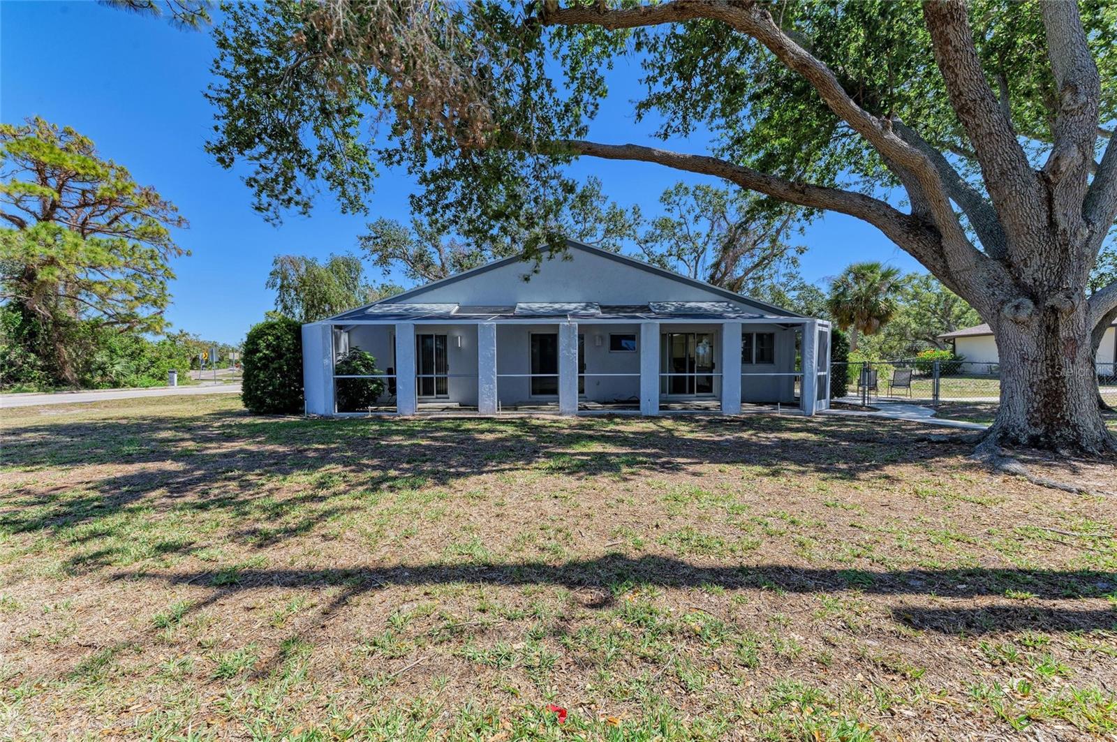 2402 SCENIC DRIVE