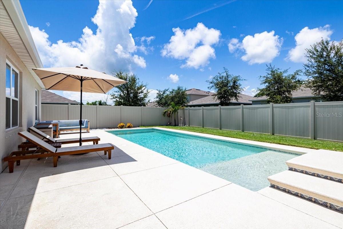 304 SUNSET VIEW DR