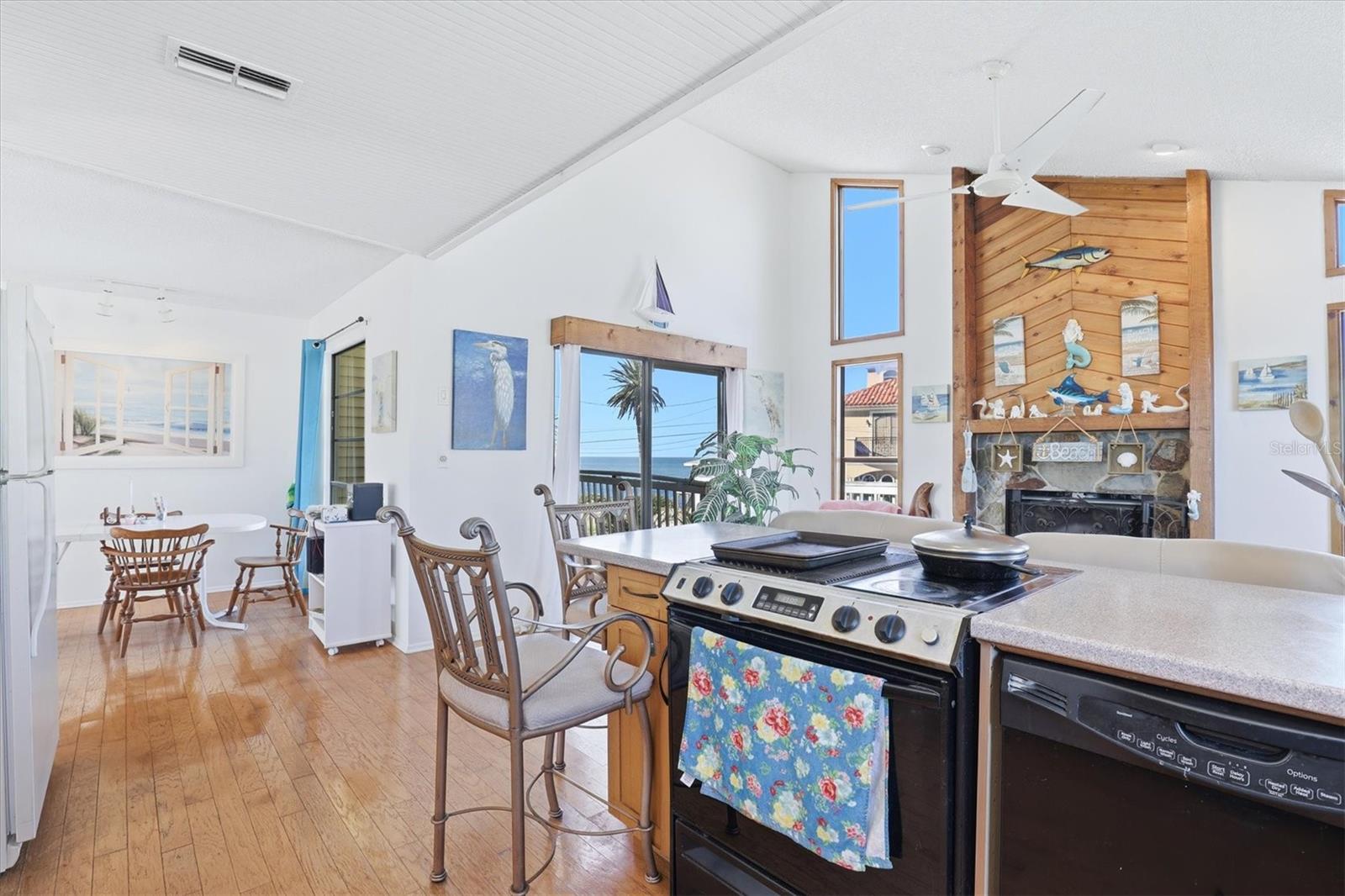 DRIFTWOOD ISLES - Residential