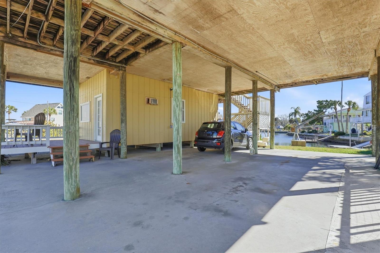 DRIFTWOOD ISLES - Residential