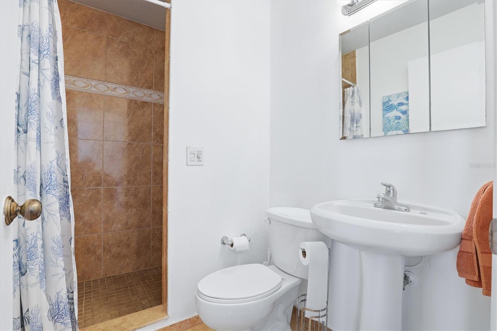 DRIFTWOOD ISLES - Residential