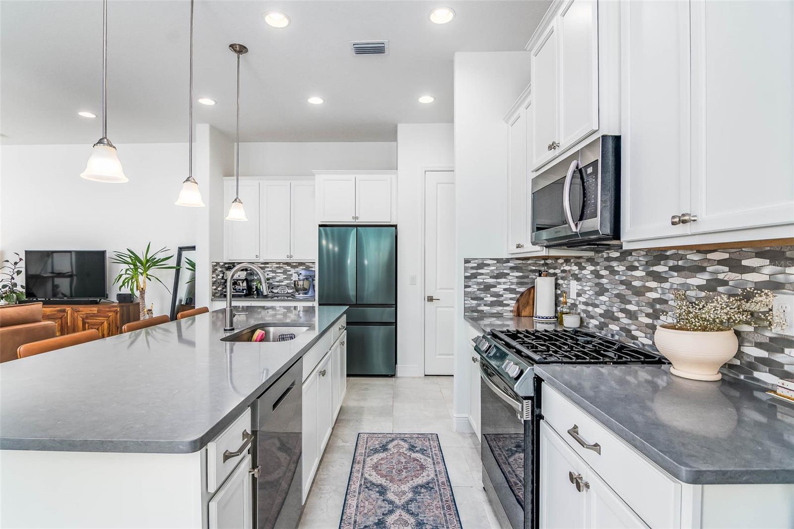 REELING PARK NORTH & SEVILLE/ADD - Residential