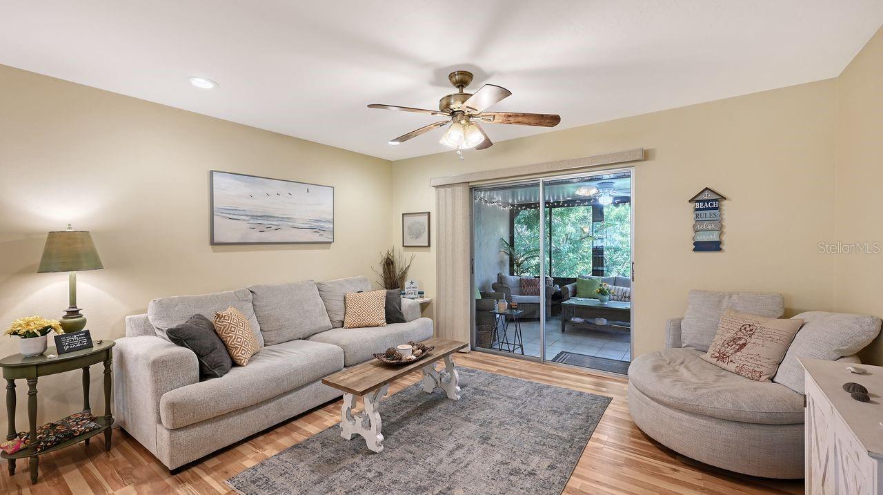 CURRY CREEK CONDO VILLA - Residential