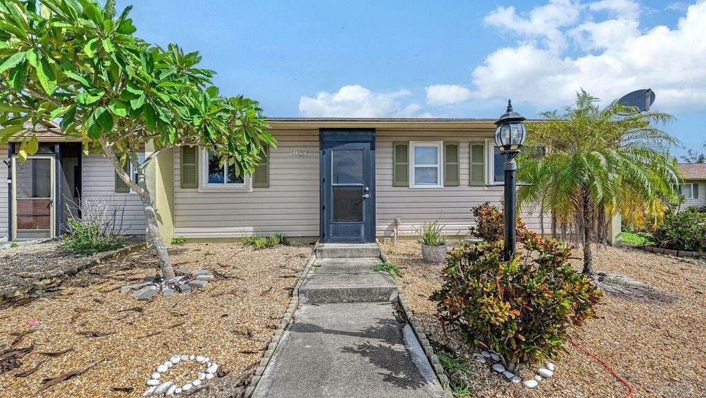 Photo of 1953 Settlement Road #14, Venice, FL 34285 (MLS # N6140332)