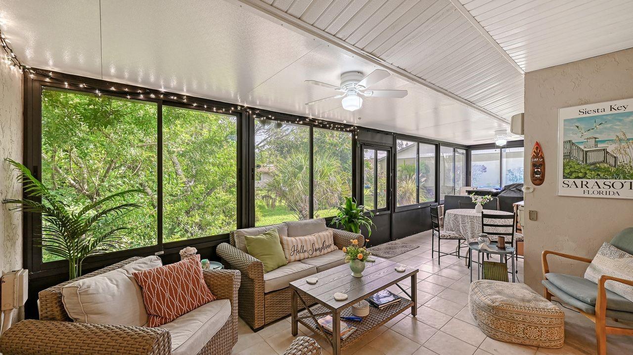 CURRY CREEK CONDO VILLA - Residential