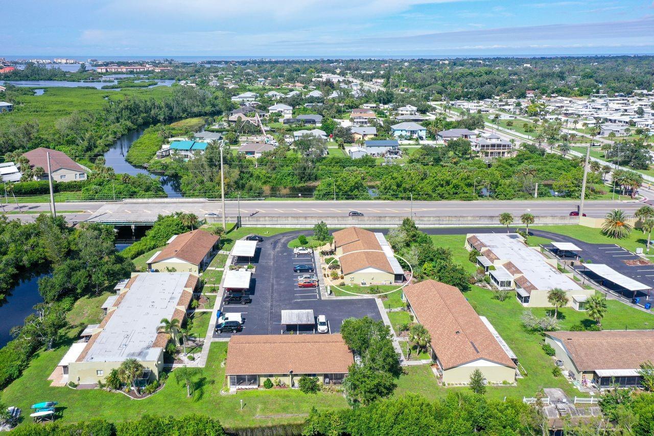 CURRY CREEK CONDO VILLA - Residential