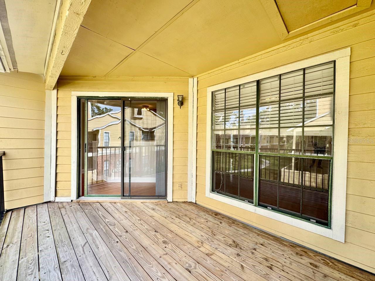 THE GRAND RESERVE CONDO - Residential Lease