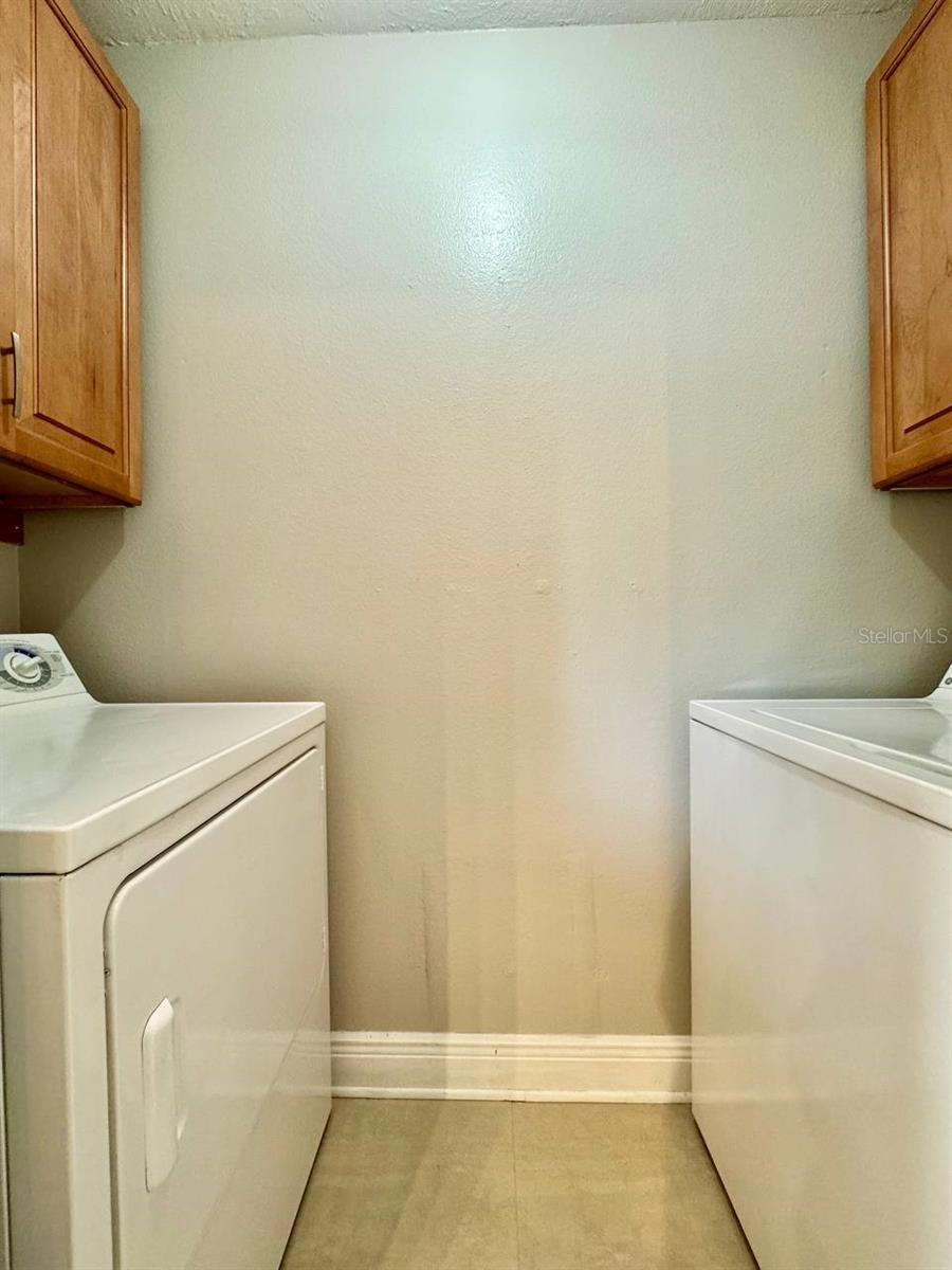 THE GRAND RESERVE CONDO - Residential Lease