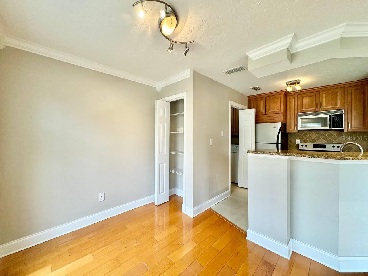 THE GRAND RESERVE CONDO - Residential Lease