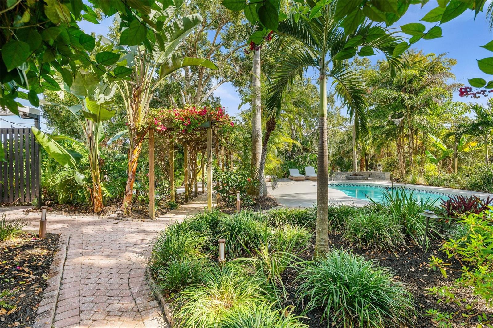 DESOTO PINES - Residential