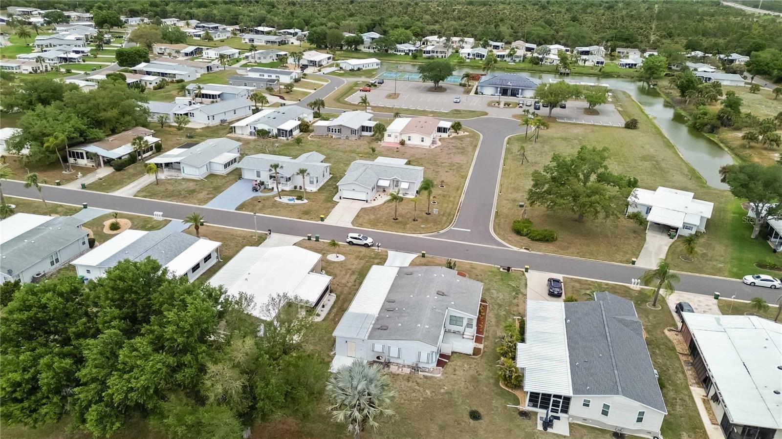 LEMON BAY ISLES PH 03 - Residential