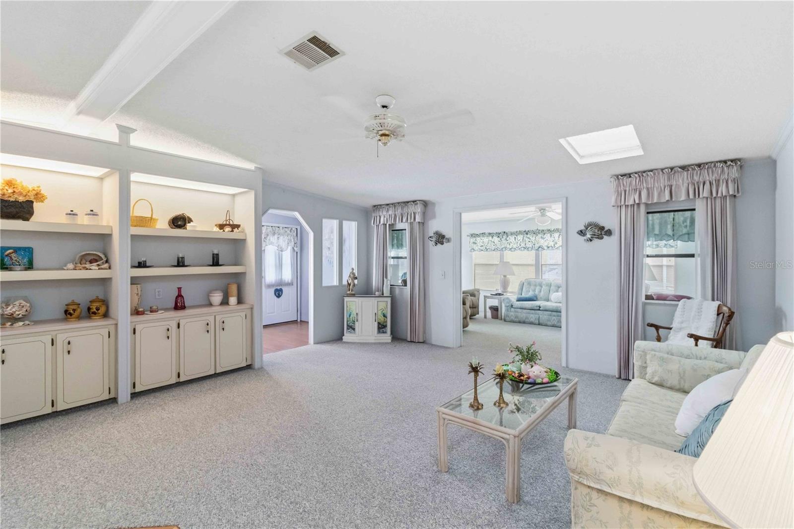 LEMON BAY ISLES PH 03 - Residential