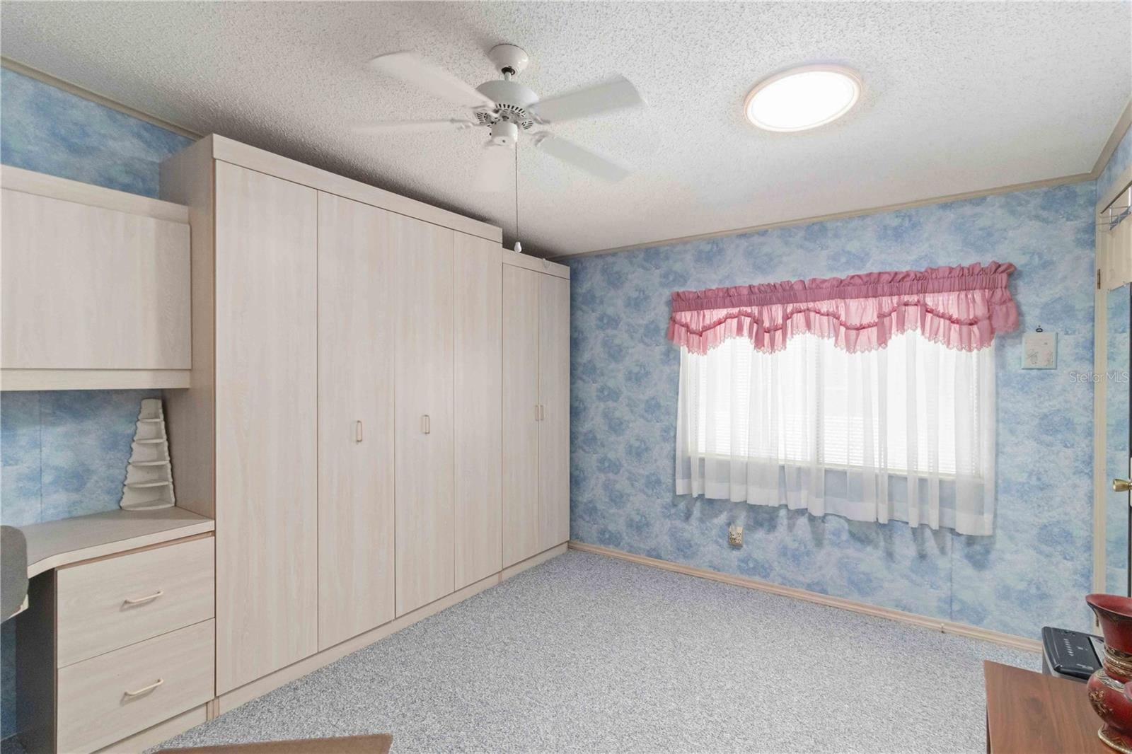 LEMON BAY ISLES PH 03 - Residential