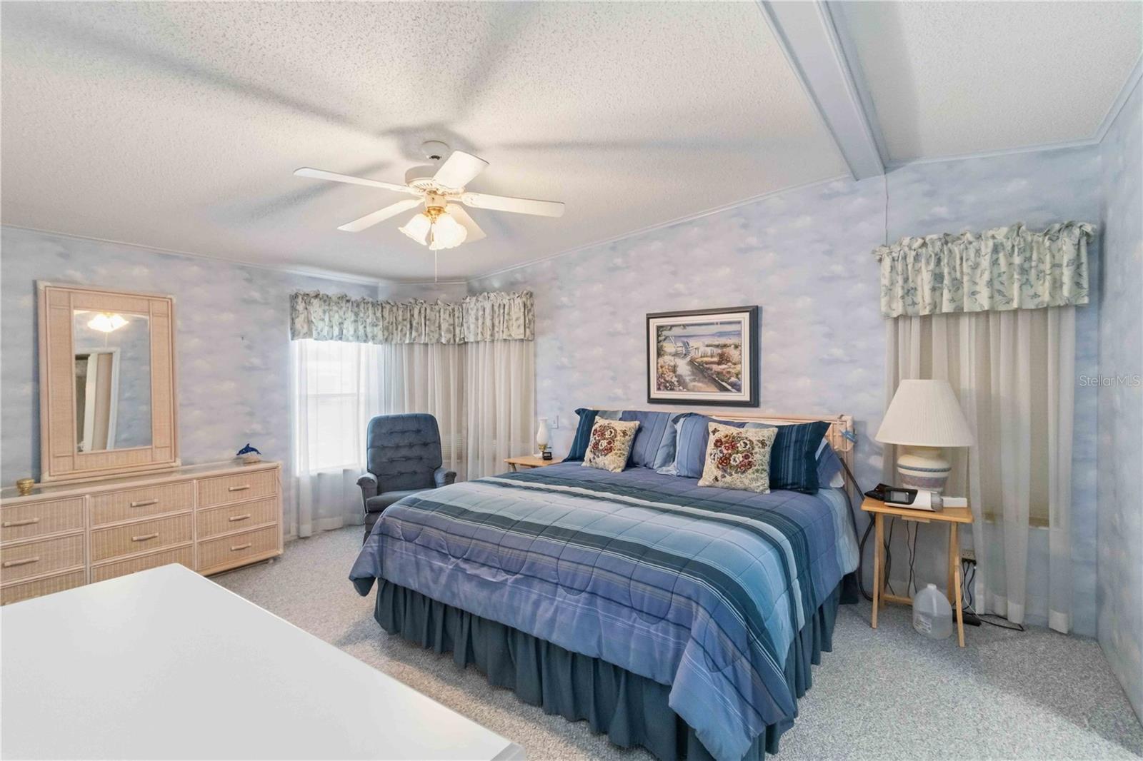 LEMON BAY ISLES PH 03 - Residential