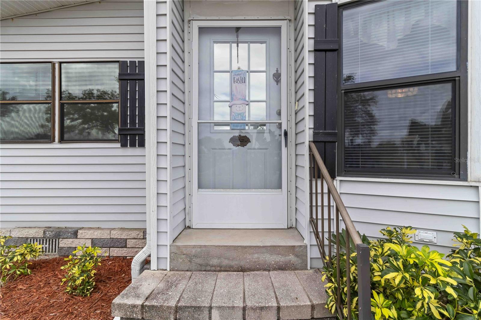 LEMON BAY ISLES PH 03 - Residential