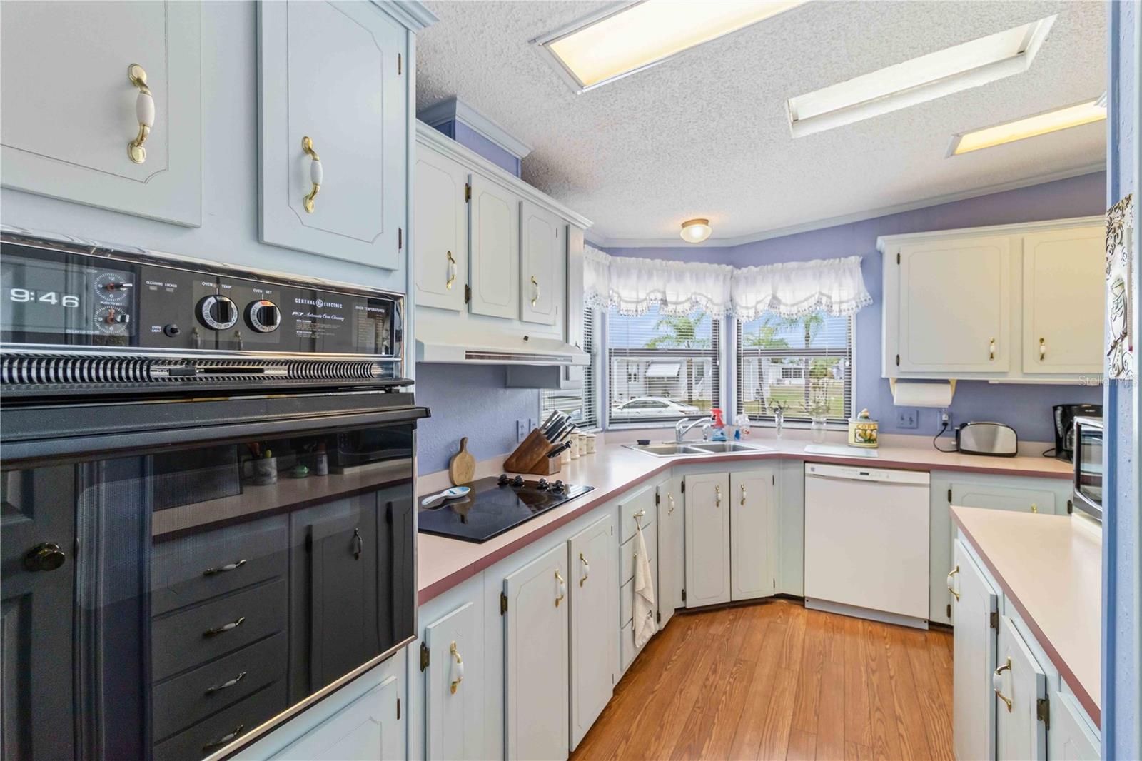 LEMON BAY ISLES PH 03 - Residential