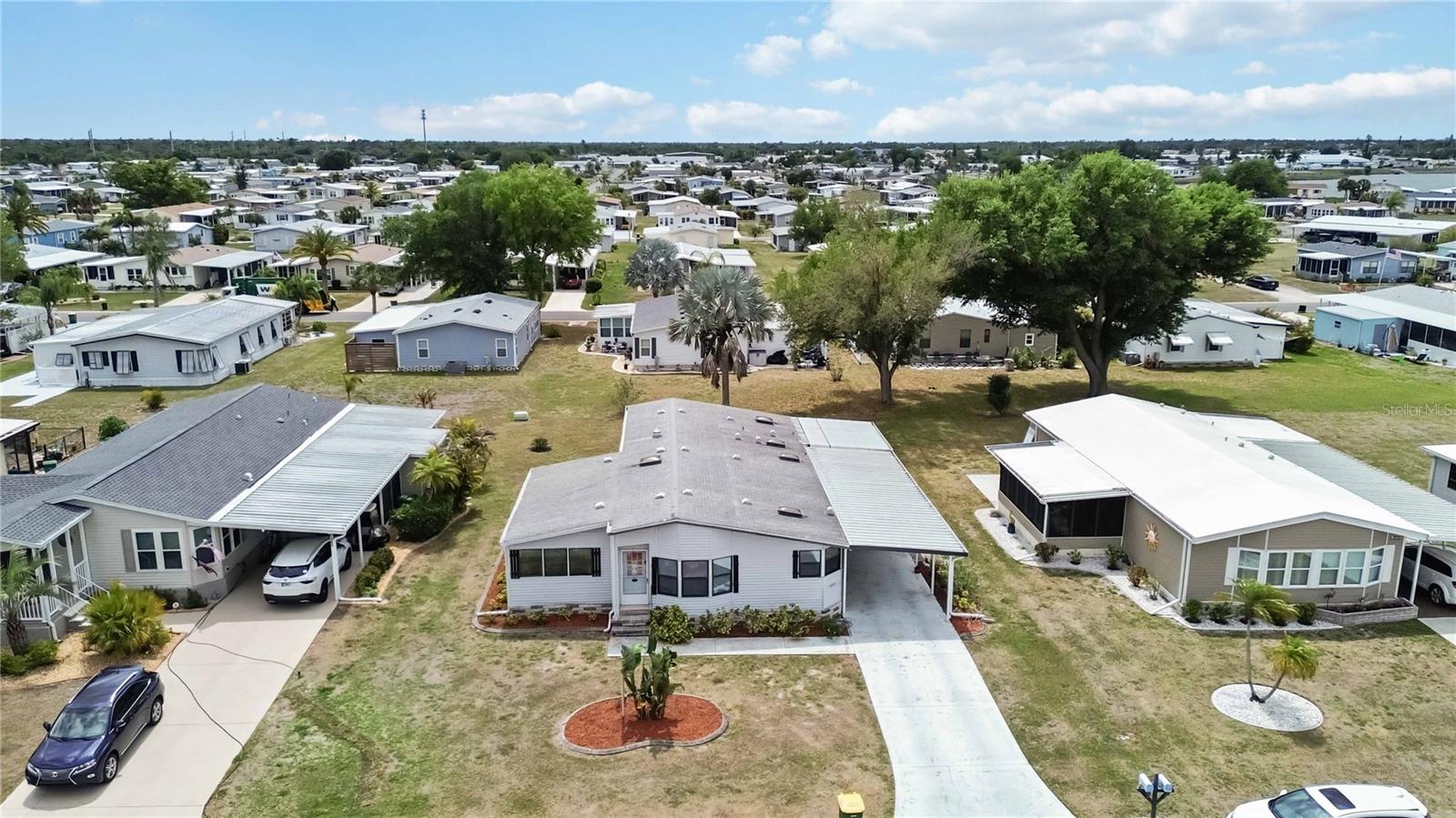 LEMON BAY ISLES PH 03 - Residential