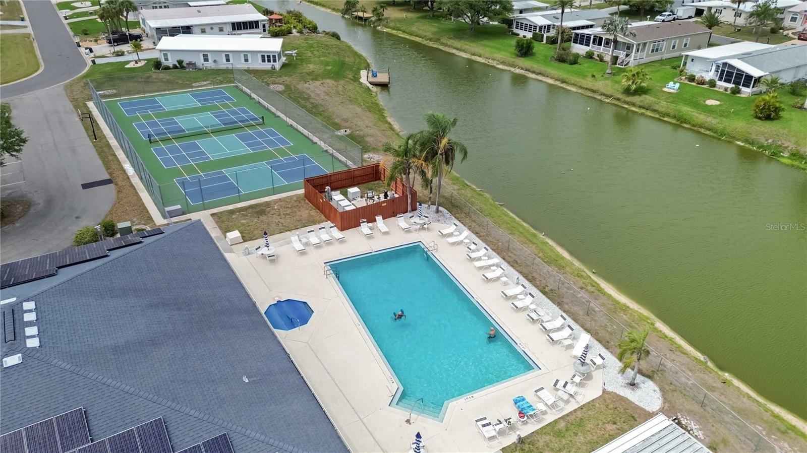 LEMON BAY ISLES PH 03 - Residential