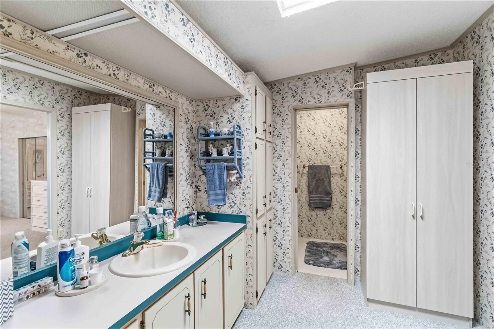 LEMON BAY ISLES PH 03 - Residential