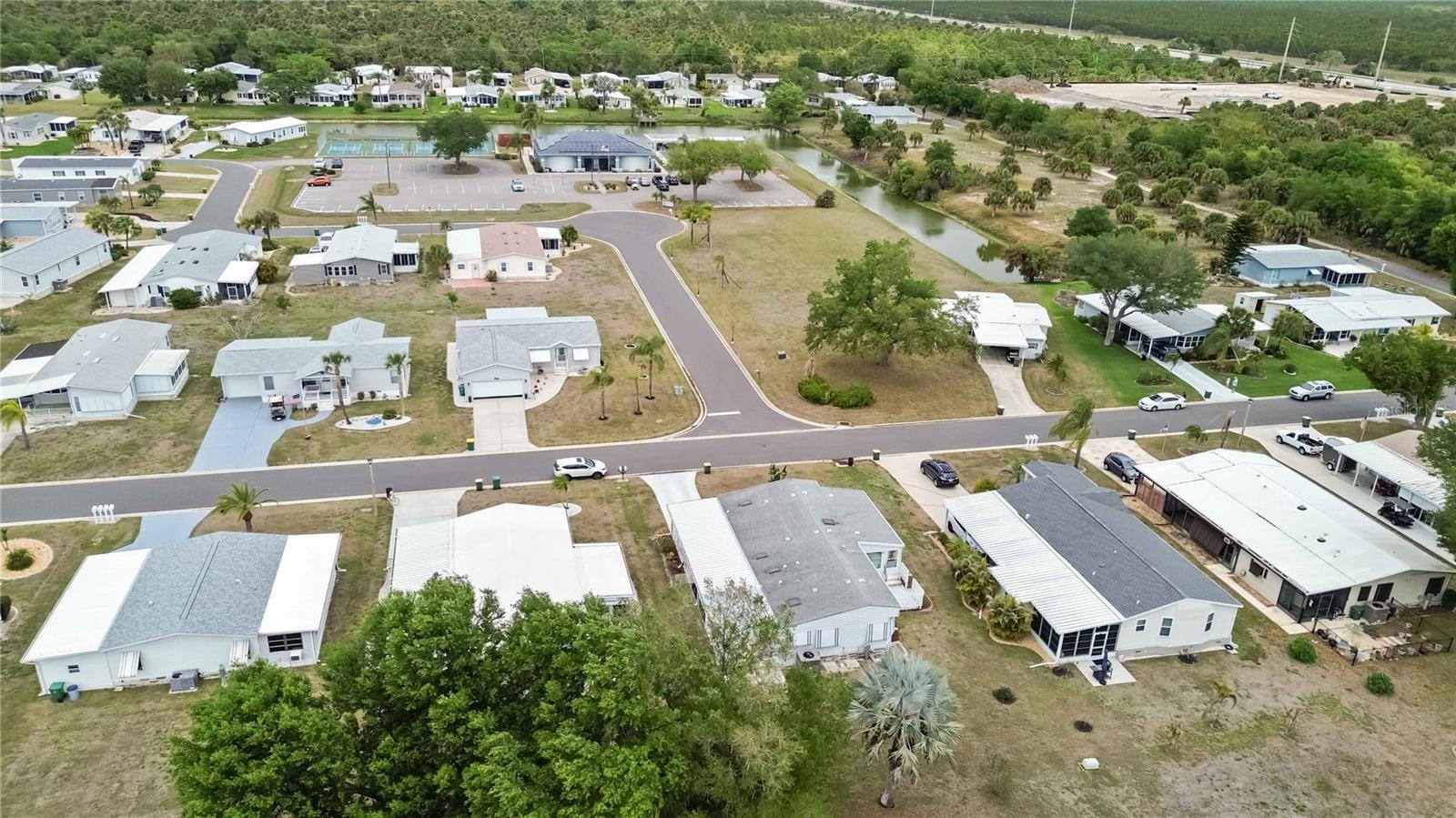 LEMON BAY ISLES PH 03 - Residential