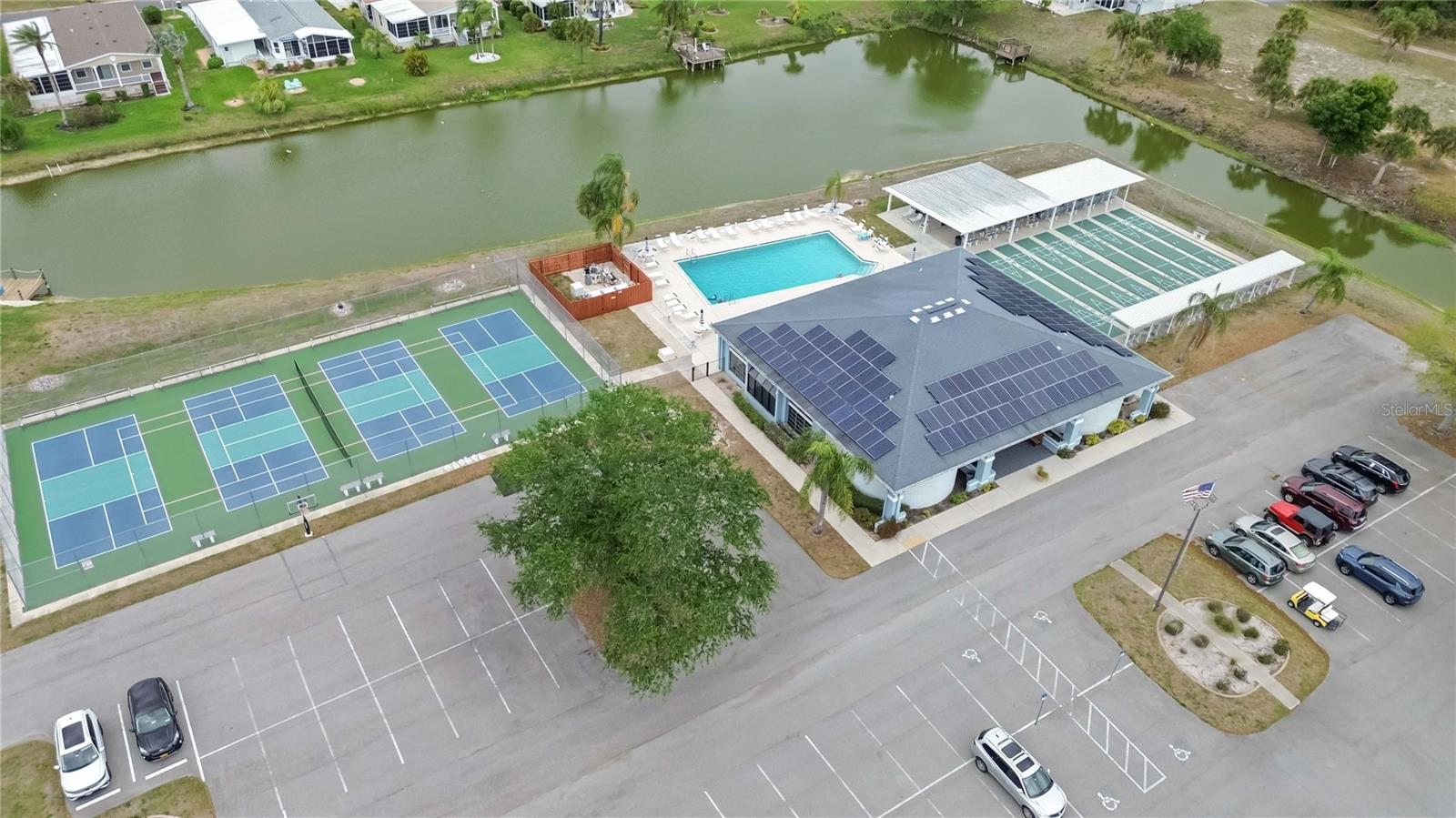 LEMON BAY ISLES PH 03 - Residential