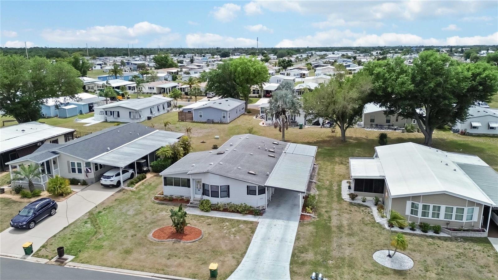 LEMON BAY ISLES PH 03 - Residential