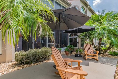 A home in WINTER HAVEN