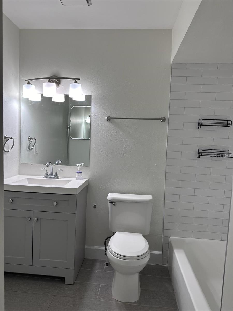 ALTAMONTE HEIGHTS - Residential