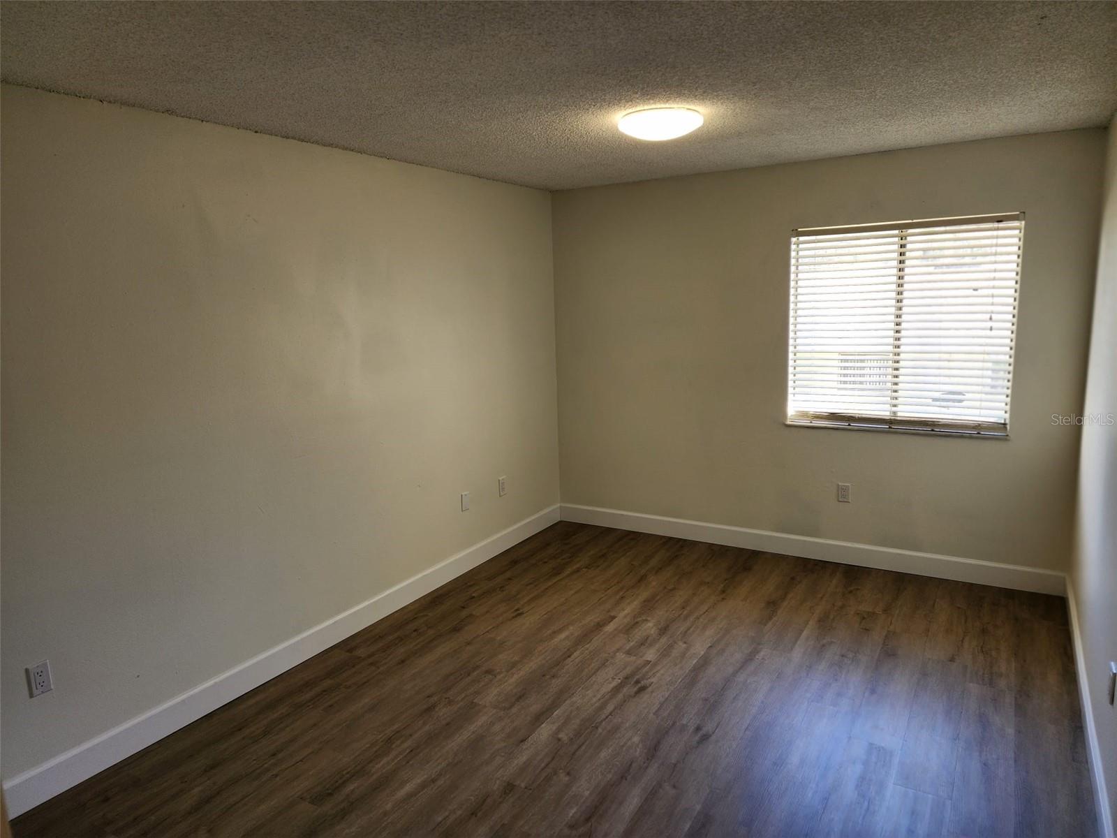 ALTAMONTE HEIGHTS - Residential